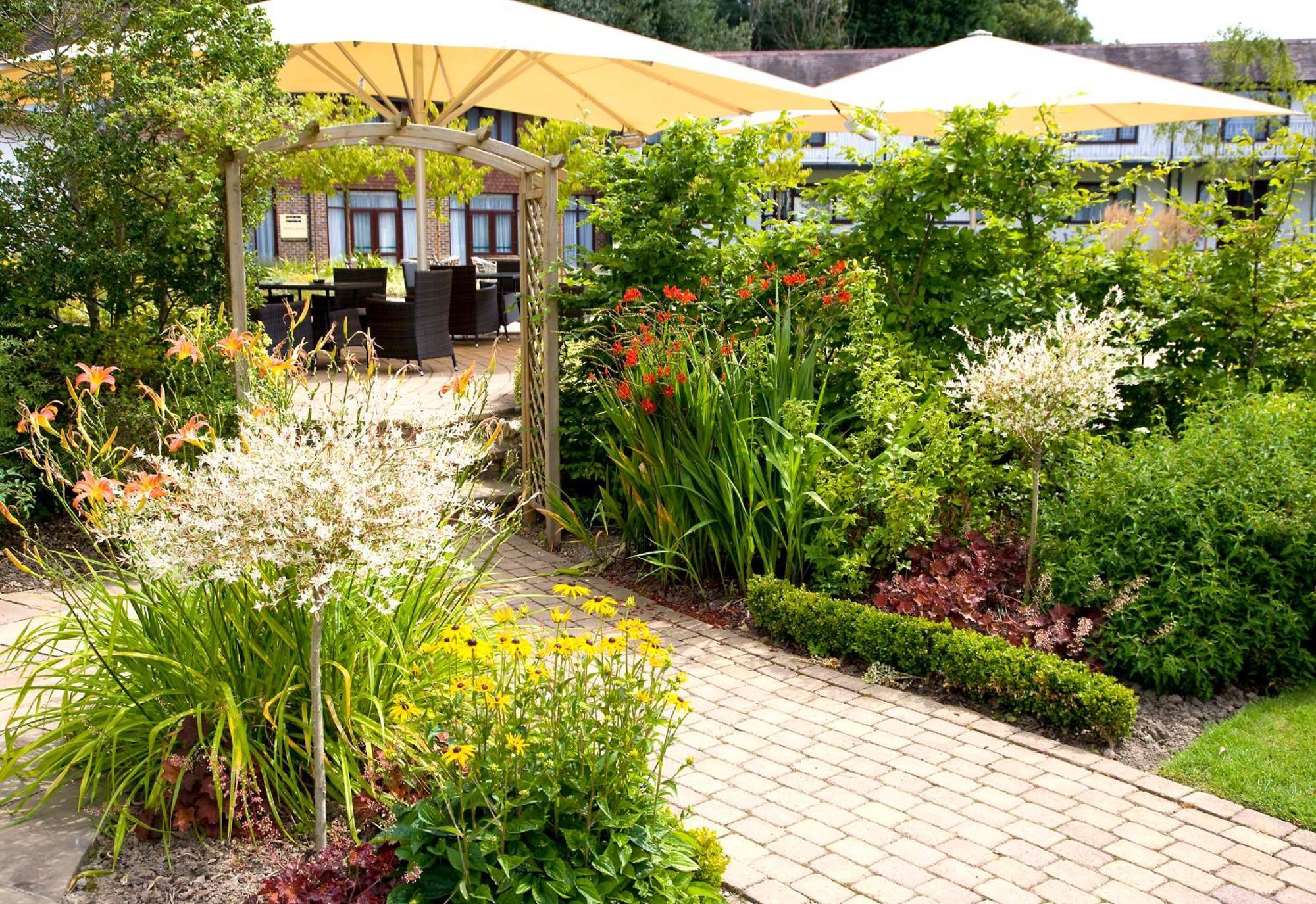 Отель Elite Venue Selection Felbridge - Gatwick Ист-Гринстед Экстерьер фото
