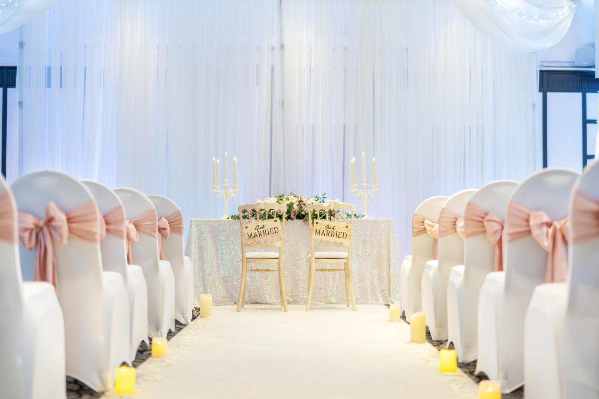 Отель Elite Venue Selection Felbridge - Gatwick Ист-Гринстед Экстерьер фото