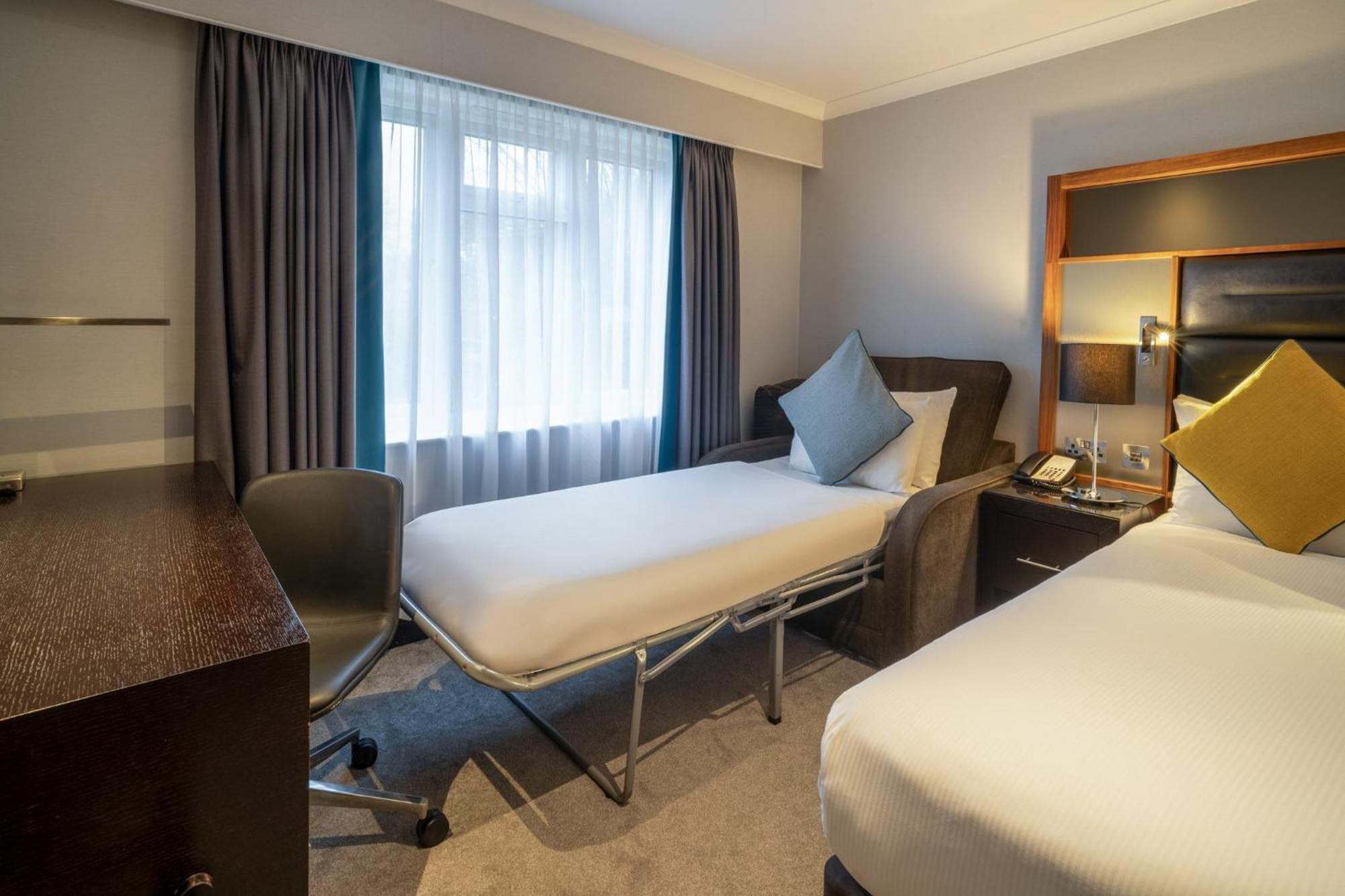 Отель Elite Venue Selection Felbridge - Gatwick Ист-Гринстед Экстерьер фото