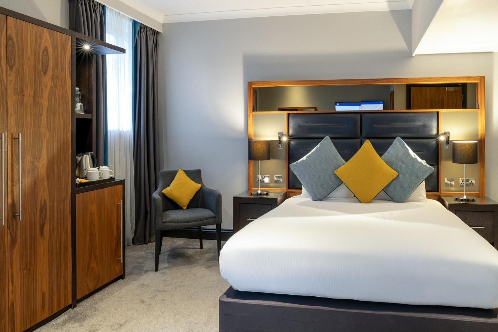 Отель Elite Venue Selection Felbridge - Gatwick Ист-Гринстед Экстерьер фото