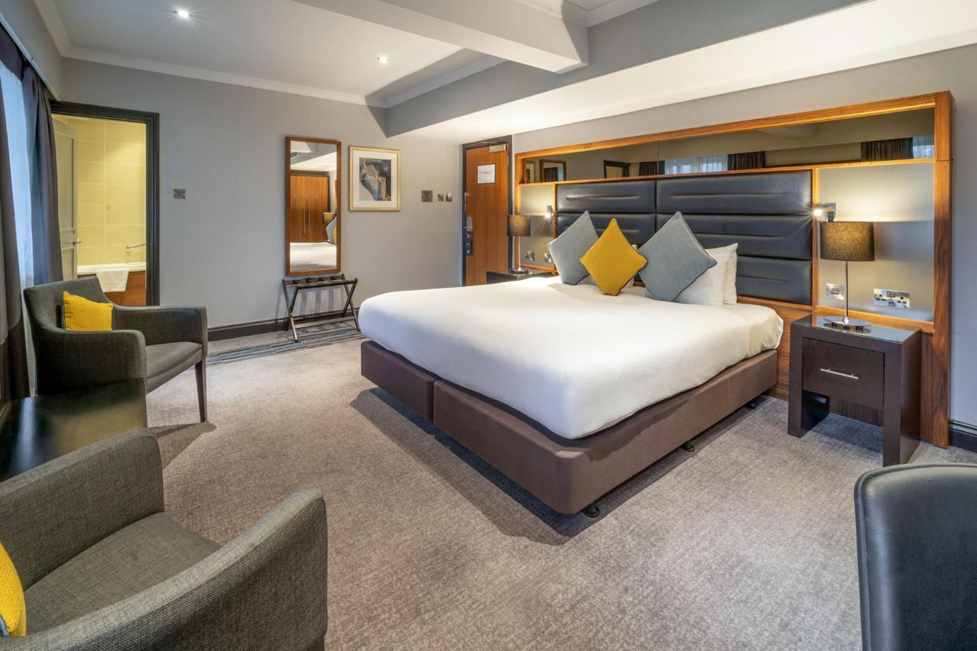 Отель Elite Venue Selection Felbridge - Gatwick Ист-Гринстед Экстерьер фото