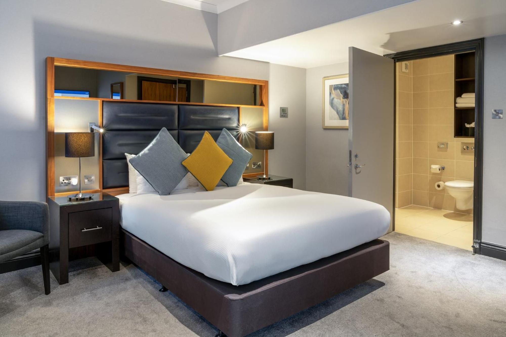 Отель Elite Venue Selection Felbridge - Gatwick Ист-Гринстед Экстерьер фото